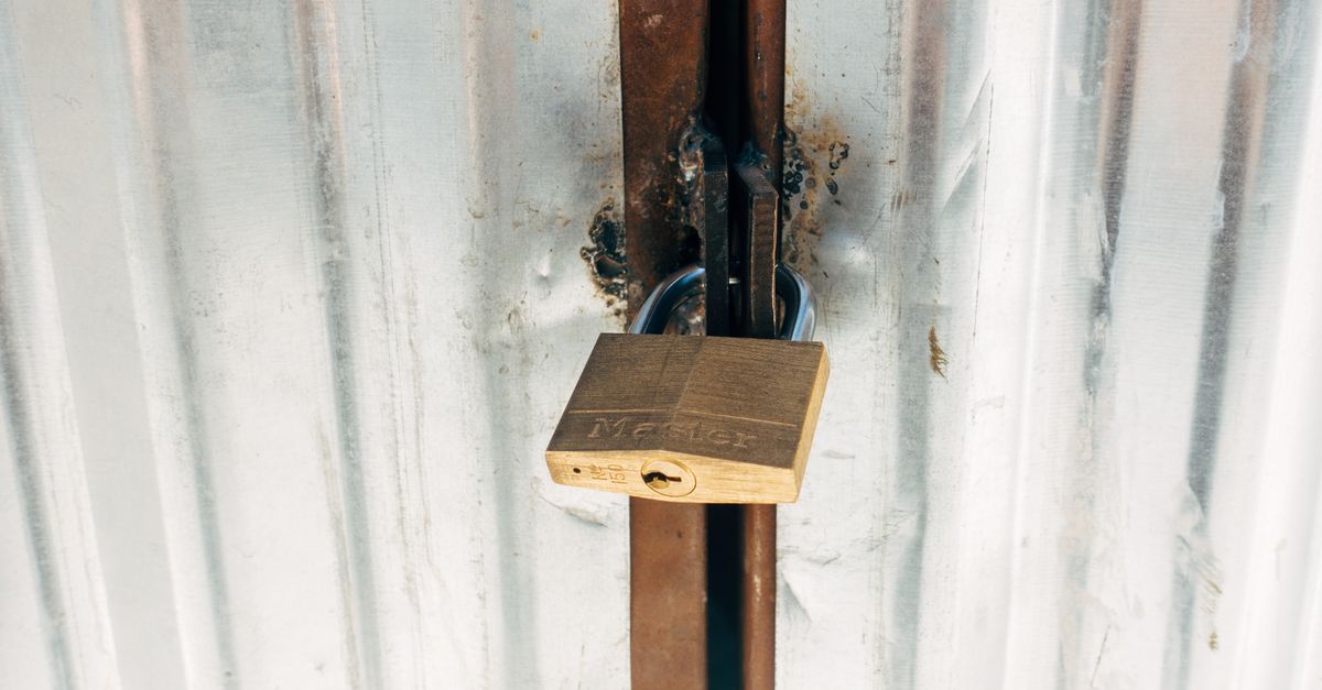 locksmith service technician — Newport Beach CA Locksmith