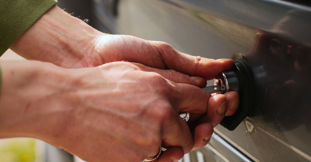 key maker professional — Newport Beach CA Locksmith